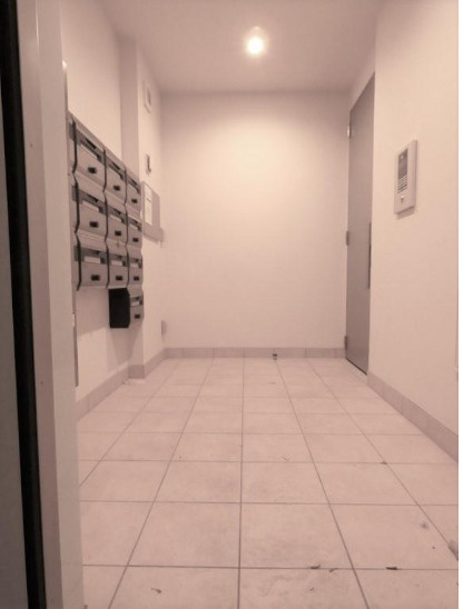 レジデンス横網のロビー