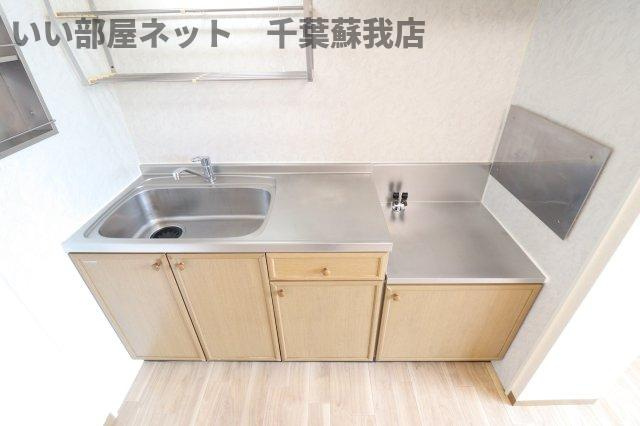 コーポ小倉Bのキッチン|お料理しやすいキッチンです