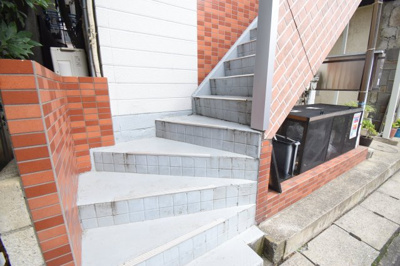 【エントランス】 | ルミエール平間