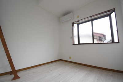 【居間・リビング】 | ルミエール平間