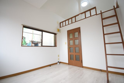 【居間・リビング】 | ルミエール平間