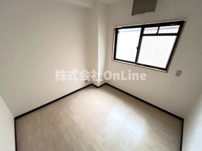 【洋室】 | カーサフィオーレ弐番館