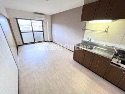 【居間・リビング】 | カーサフィオーレ弐番館