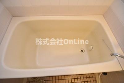 八尾市太田３丁目の賃貸マンションの浴室