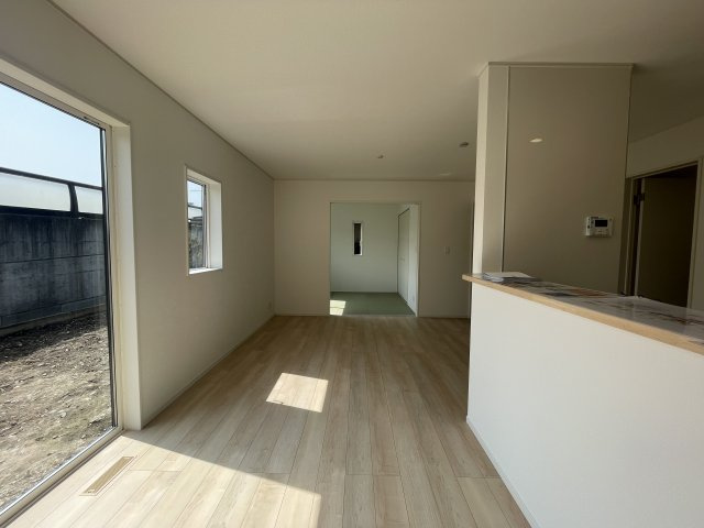 【内観：施工例】 | 新築分譲住宅　山形市長町第8　全1棟 | 同一施工物件　
家具の配置イメージです♪