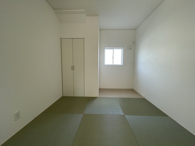 【内観：施工例】 | 新築分譲住宅　山形市印役町　第7　全2棟 | 同一施工物件　
家具の配置イメージです♪