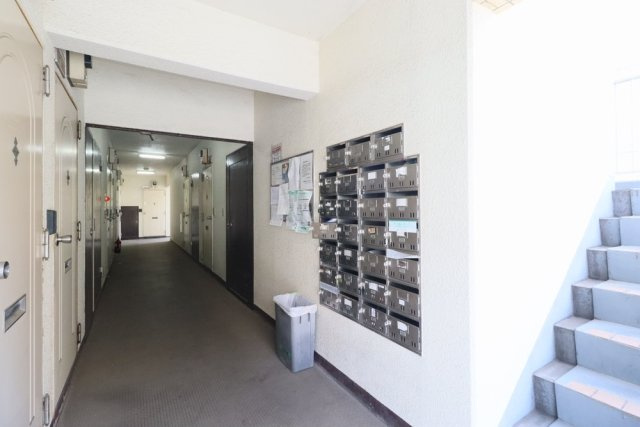 サンシャイン武蔵野のエントランス