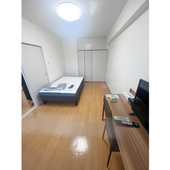 【居間・リビング】ベルク泉町