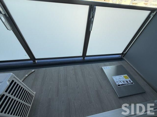 【バルコニー】