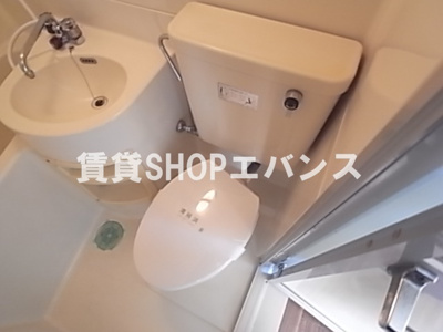 【トイレ】 | ジュネパレス津田沼第3 | コンパクトで使いやすいトイレです