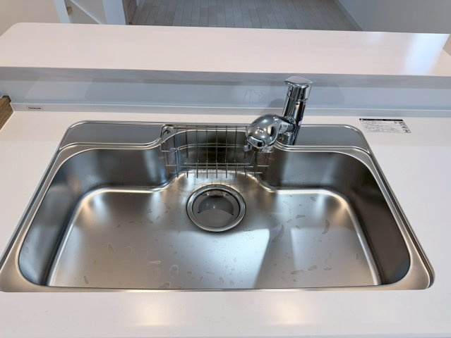 川口市青木２丁目　Ⅱ期　新築一戸建てのキッチン|キッチンです