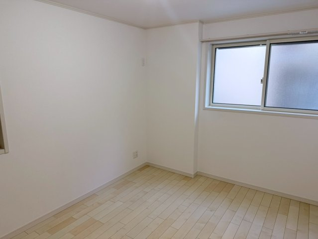 川口市青木２丁目　Ⅱ期　新築一戸建ての洋室|使い勝手のいい洋室です