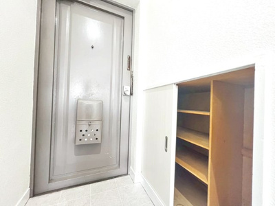 【玄関】 | もず山洋ハイツ | 玄関にはシューズボックスもございます♪