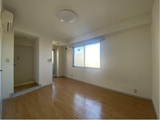 千草の居間・リビング