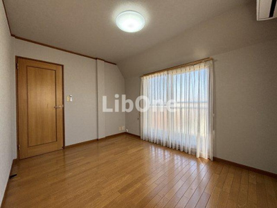 【洋室】 | 市川真間貸家