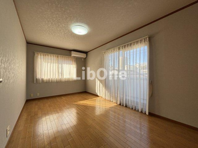 【洋室】 | 市川真間貸家