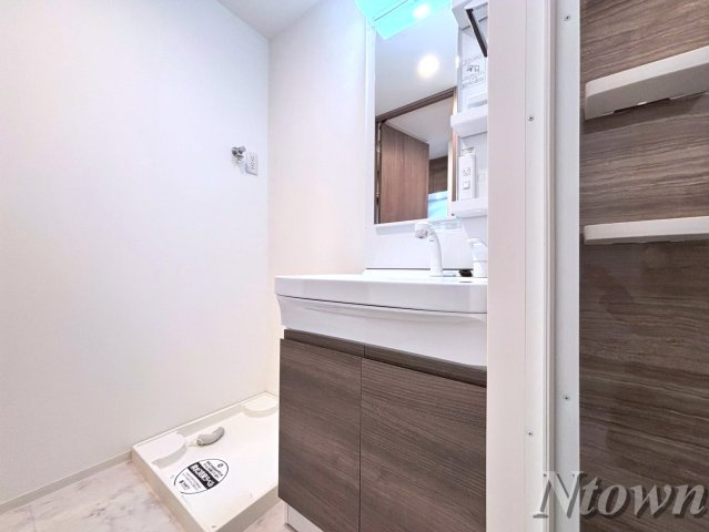 【独立洗面台】 | S-RESIDENCE庄内通駅前curere(クラーレ) | 独立洗面台、朝の身支度には欠かせません