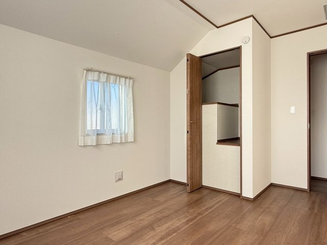 川口市赤井　新築一戸建て　J号棟の子供部屋|子供部屋としても使い勝手の良いお部屋です