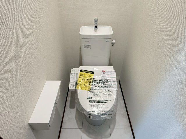 川口市赤井　新築一戸建て　J号棟のその他|ゆったりとした空間のトイレです