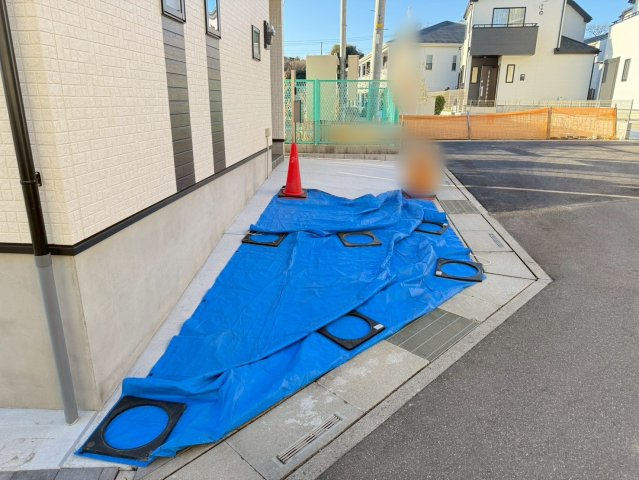 川口市赤井　新築一戸建て　J号棟の駐車場|車をお持ちの方に嬉しい駐車場付きの物件です