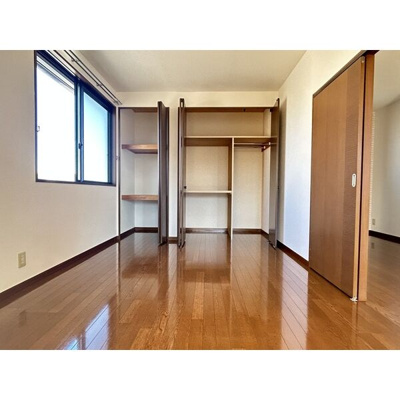 【居間・リビング】 | コーポ・ナカミカワ