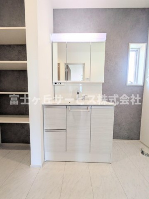 【独立洗面台】 | 磐田市高木 新築一戸建て 3号棟 | 独立洗面台です