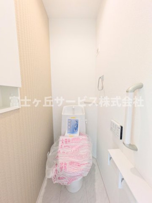【トイレ】 | 磐田市高木 新築一戸建て 4号棟 | １F2F同タイプのトイレがあります