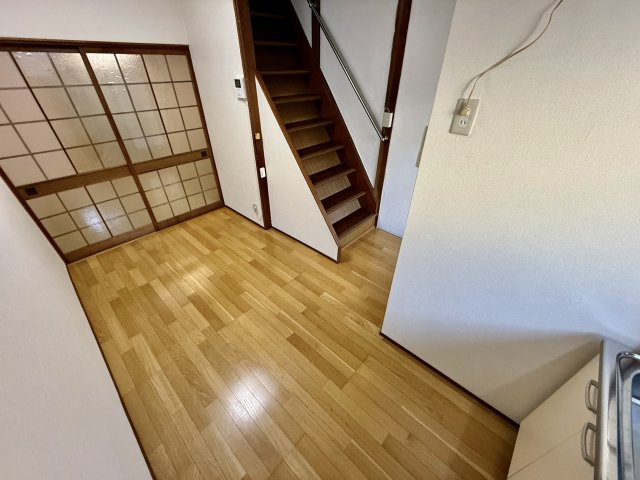 【居間・リビング】 | 高見の里6丁目貸家