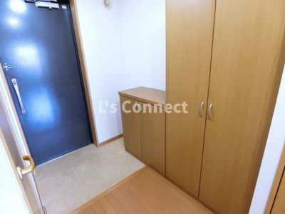 【玄関】 | ＣＡＳＡ－Ｋ | 背の高い下駄箱で靴も収納できます。