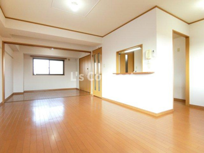 【居間・リビング】 | ＣＡＳＡ－Ｋ | １４．３帖のＬＤＫ。カウンターキッチンです。