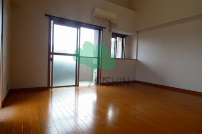 【居間・リビング】 | エミリエ博多 | アレンジ自由自在の広々空間です！