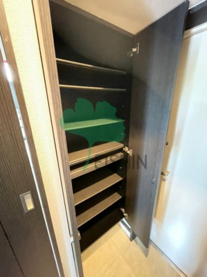 【玄関】 | アジリア博多イースト | 下駄箱もしっかりついてます！
