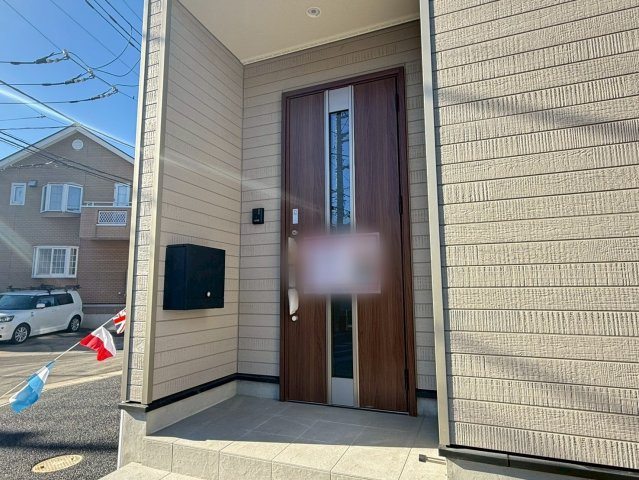 川口市安行小山第2　新築一戸建て　１号棟の玄関|毎日通る玄関はこちらです