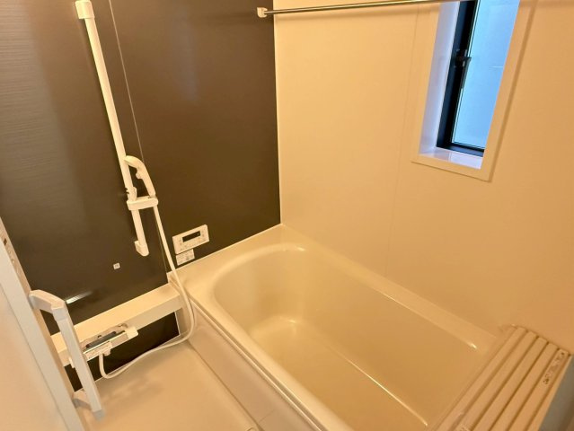 川口市安行小山第2　新築一戸建て　2号棟の浴室|きれいなお風呂です