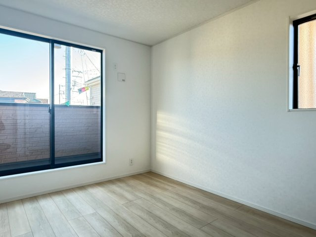 川口市安行小山第2　新築一戸建て　2号棟の洋室|コンパクトで使いやすい洋室です