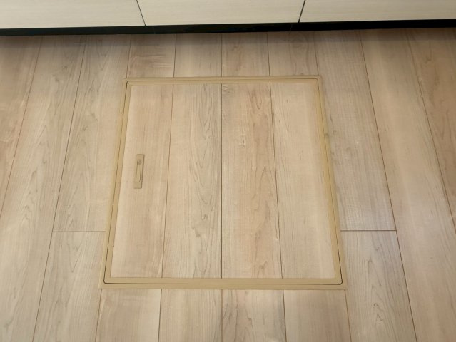 川口市安行小山第2　新築一戸建て　2号棟の内装|床下収納