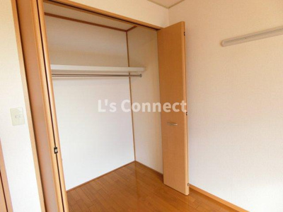 【収納】 | ドミトリー旭Ｂ | クローゼットでお荷物もすっきり収納。