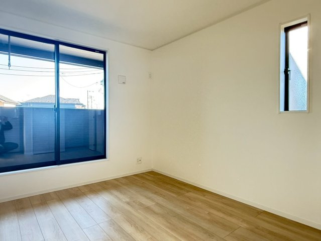 川口市安行小山第2　新築一戸建て　3号棟の寝室|ゆとりの広さです