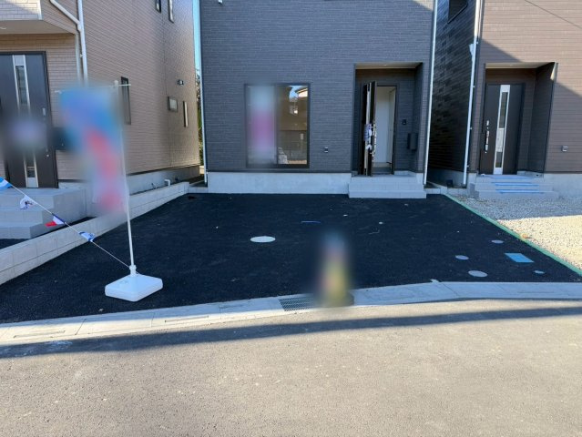 川口市安行小山第2　新築一戸建て　3号棟の駐車場|駐車場の用意があります