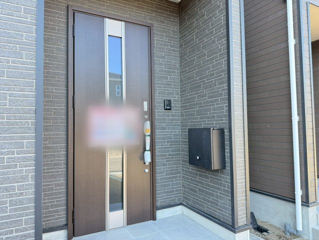 川口市安行小山第2　新築一戸建て　3号棟の玄関|シンプルで使いやすい玄関です