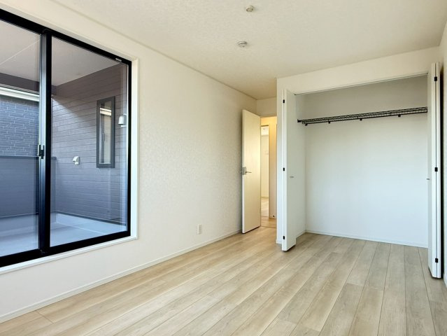 川口市安行小山第2　新築一戸建て　4号棟の寝室|使い勝手のいい寝室です