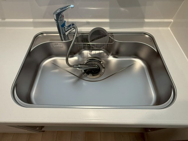 川口市安行小山第2　新築一戸建て　4号棟のキッチン|きれいなキッチンです