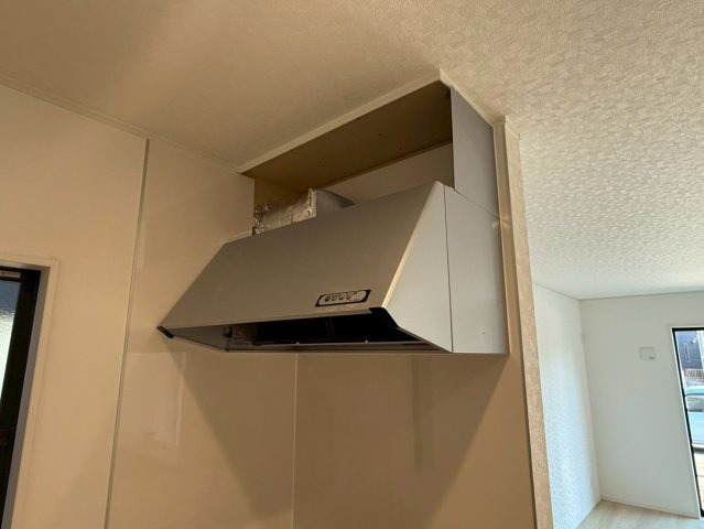 川口市安行小山第2　新築一戸建て　4号棟のキッチン|コンパクトなキッチンで掃除もラクラク