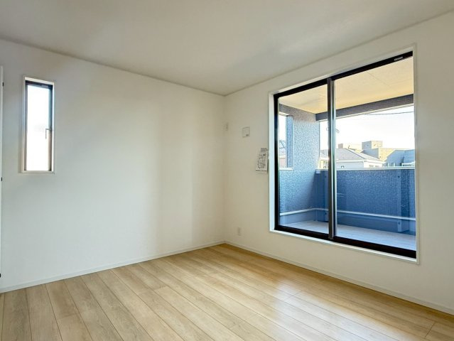 川口市安行小山第2　新築一戸建て　5号棟の寝室|落ち着いて過ごせるお部屋なので、寝室にいかがでしょうか