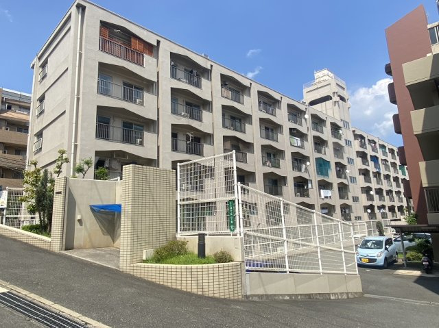 緑ヶ丘第四マンションの外観|外観も気になるポイント