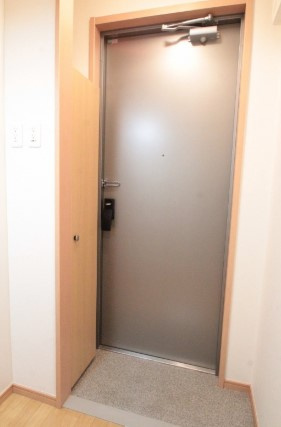 エスポワール池袋の玄関