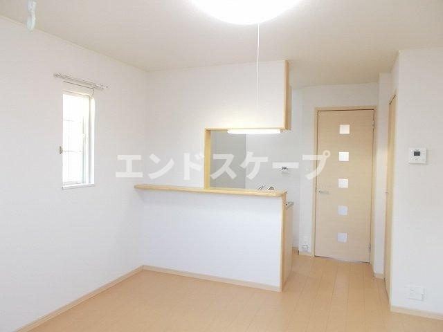 アルモニーメゾンＢの居間・リビング|高崎、前橋のお部屋探しはエンドスケープまで！お客様の理想お聞かせ下さい♪