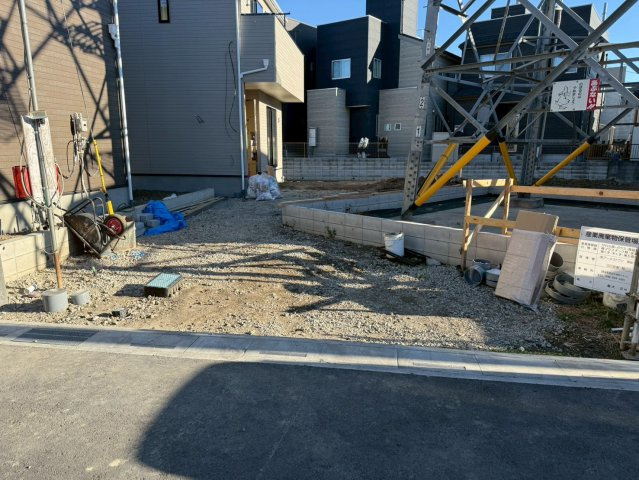 川口市安行小山第2　新築一戸建て　1１号棟の駐車場|カースペースがあります