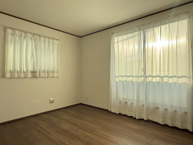 川口市安行小山　新築一戸建て　E号棟の寝室|寝室にいかがでしょうか