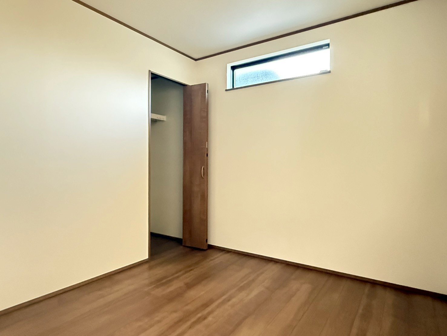 川口市安行小山　新築一戸建て　E号棟の洋室|きれいな洋室です